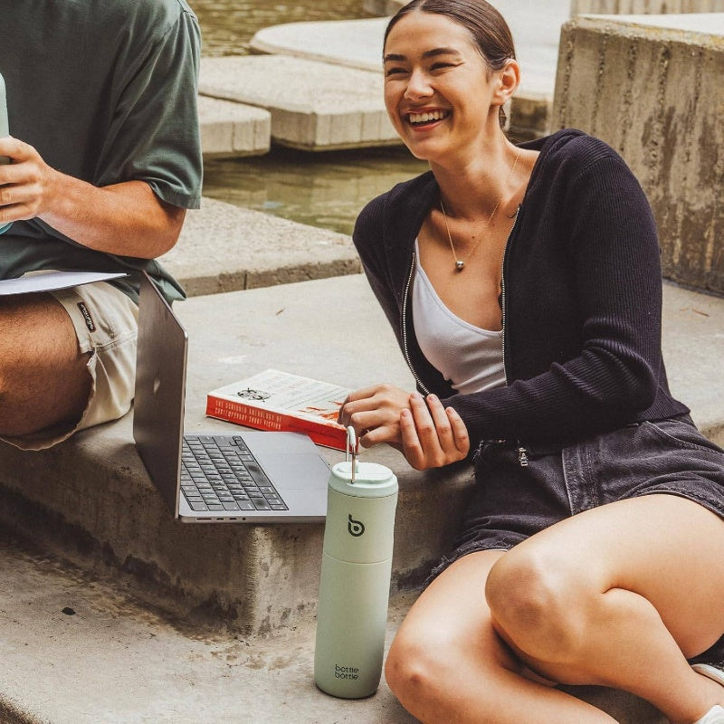 24oz Insulated Stainless Steel Water with Straw Lid & Handle - Double-Wall Vacuum, Leakproof for Hot\u002FCold Drinks, 24H Thermal Retention, Pastel Green\u002FMint, White, Pink, Blue - Gym, Travel,,