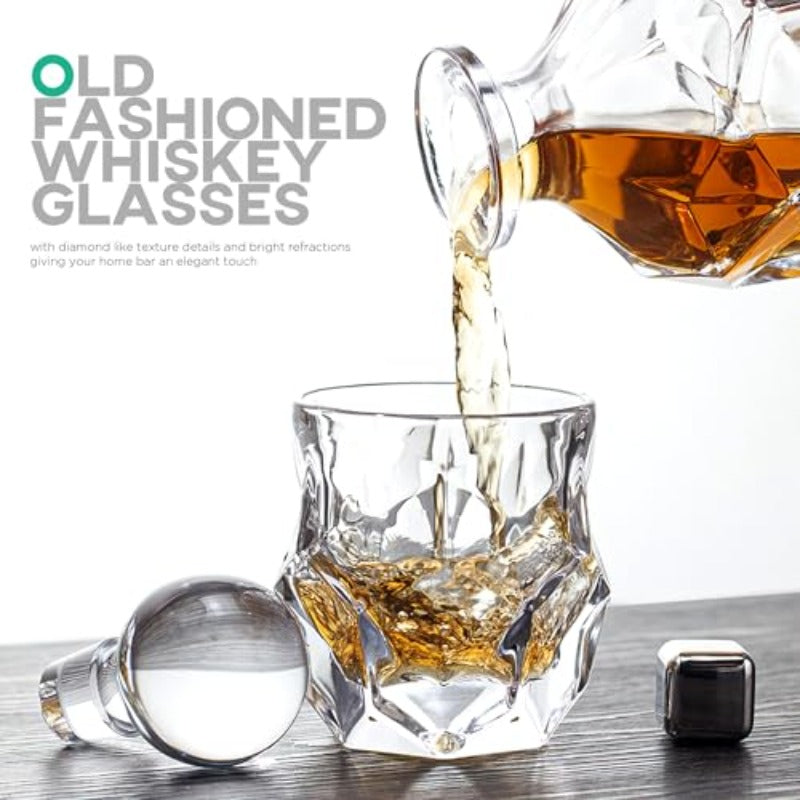 Old Fashioned Whiskey Glasses 8.4 oz 250ml Scotch Glasses Ultra Clear Whiskey Glass for Bourbon and Liquor Set of 4 Glassware Gift for Men Clear Crystal Diamond Glass