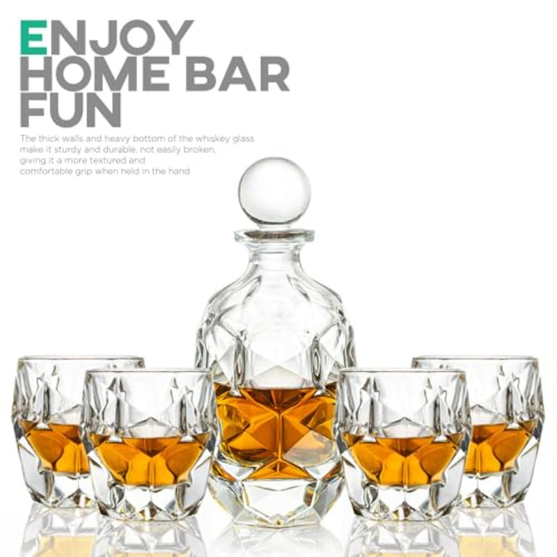 Old Fashioned Whiskey Glasses 8.4 oz 250ml Scotch Glasses Ultra Clear Whiskey Glass for Bourbon and Liquor Set of 4 Glassware Gift for Men Clear Crystal Diamond Glass