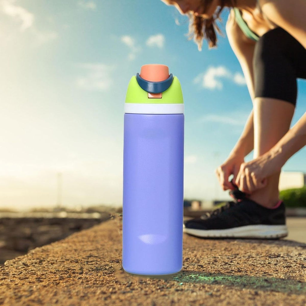 24oz Insulated Stainless Steel Water Bottle with Straw for Sports and Travel, BPA-Free Sports Water Bottle (dark black), Gym Essentials, Daily Hydration, Modern Water Bottle, Stylish Hydration, Highquality Steel, Leakproof Bottle, Reusable Bottle