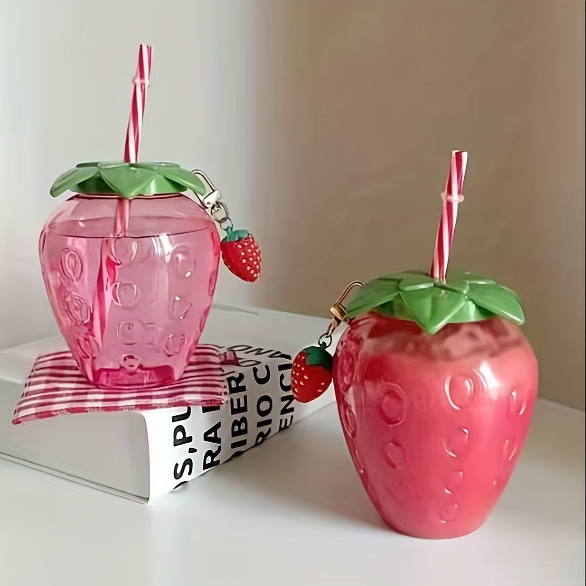 1pc Cute Strawberry Tumbler Cup 1pc Cute Transparent Strawberry Tumbler With Lid And Straw Kawaii Strawberry Cup Milk Tea Cup Fruit Cup Portable Cup Party Drinkware